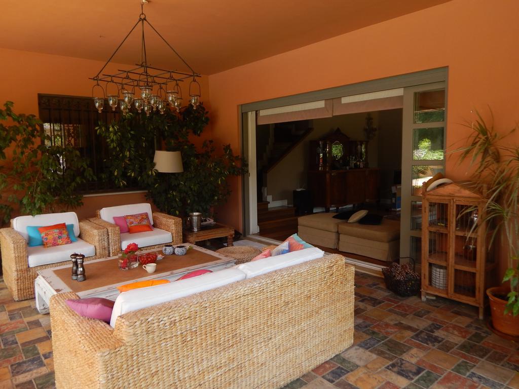 Slow Living Beautiful Villa Rafína المظهر الخارجي الصورة